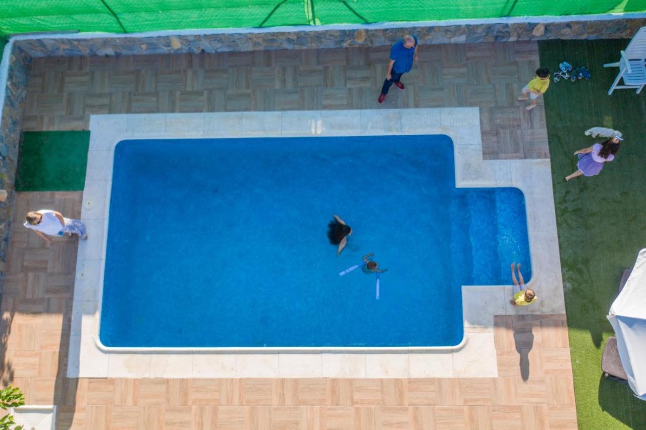 Cueva El Haro Guest House บาซา ภายนอก รูปภาพ